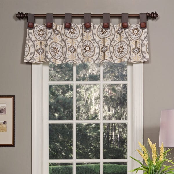 Izmir Tab Valance with Button Detail