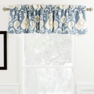 Delhi straight valance