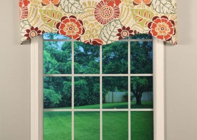 Winston Valance Oasis Floral Sienna