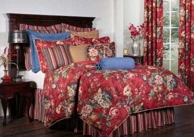 Queensland Comforter and Comforter set Image