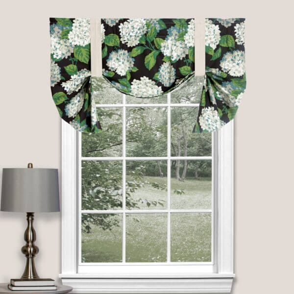 Hydrangea Onyx Tieup Valance