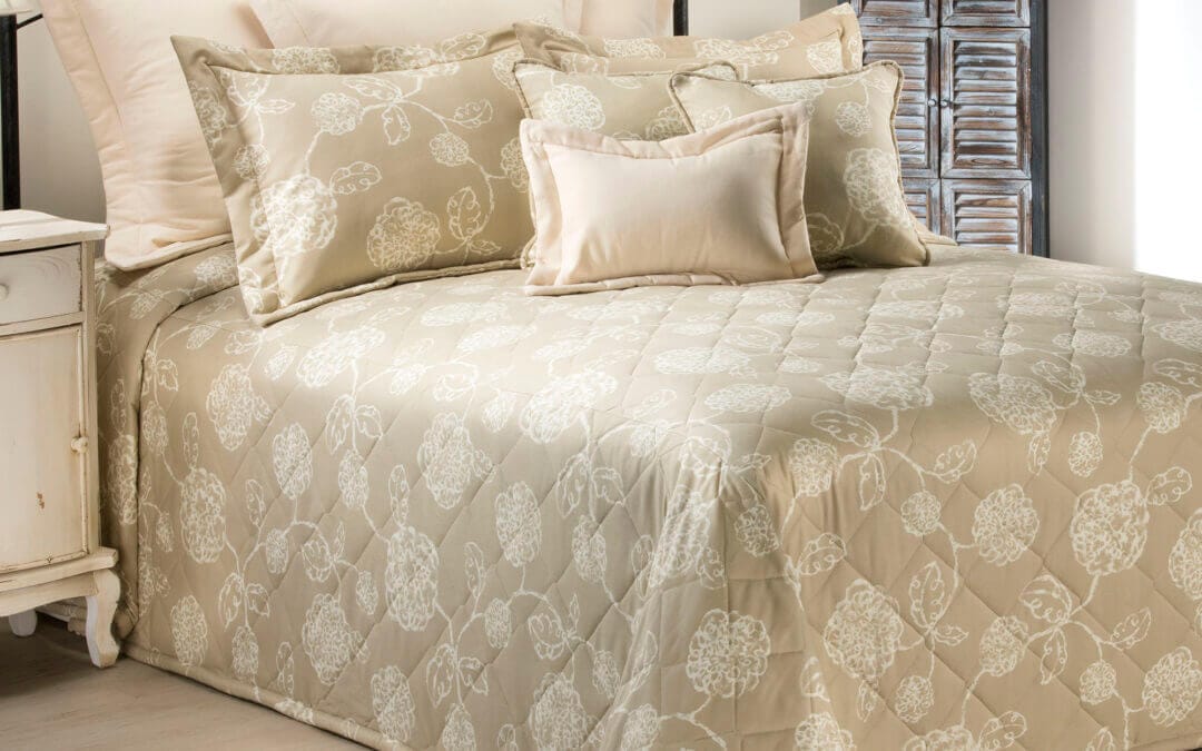Adele Bedspread Image cream and tan floral jacobean pattern, all cotton