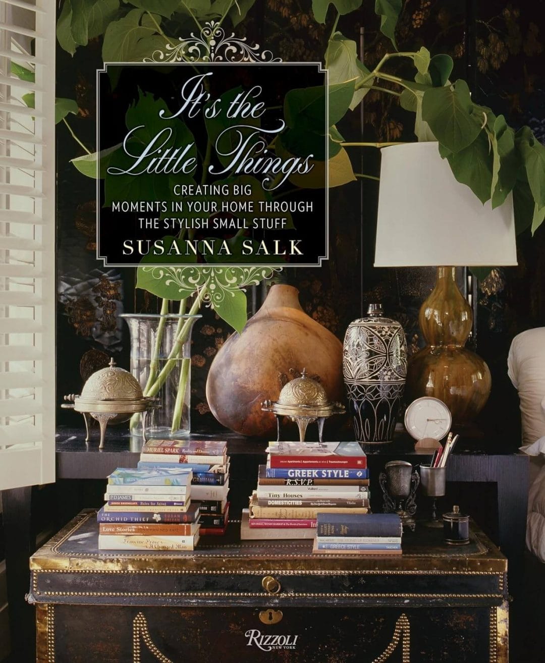
It's the Little Things: Creating Big Moments in Your Home Through The Stylish Small Stuff Hardcover – March 15, 2016
by Susanna Salk (Author)
