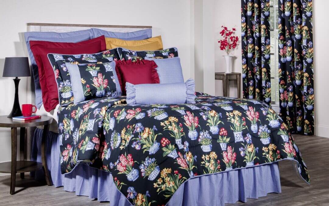 Melanie Black Comforter Set