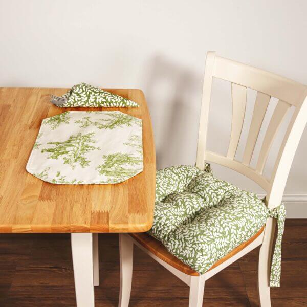 Bouvier Green Tabletop V1