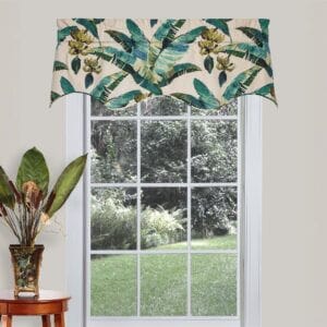 Winward Scalloped Filler Valance