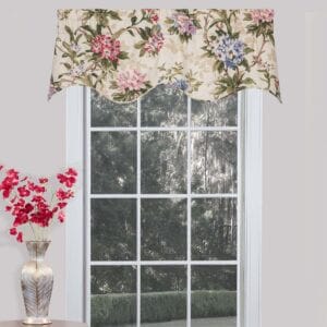 Hillhouse III Scalloped Filler Valance