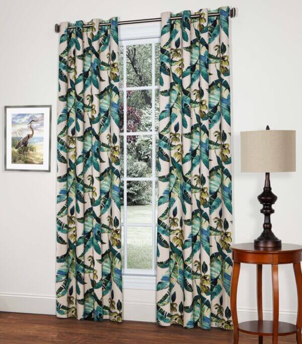 Winward Grommet Panels